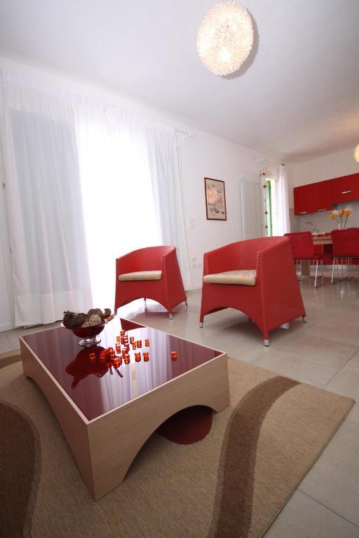 Residence Maestrale كاوْرلي المظهر الخارجي الصورة
